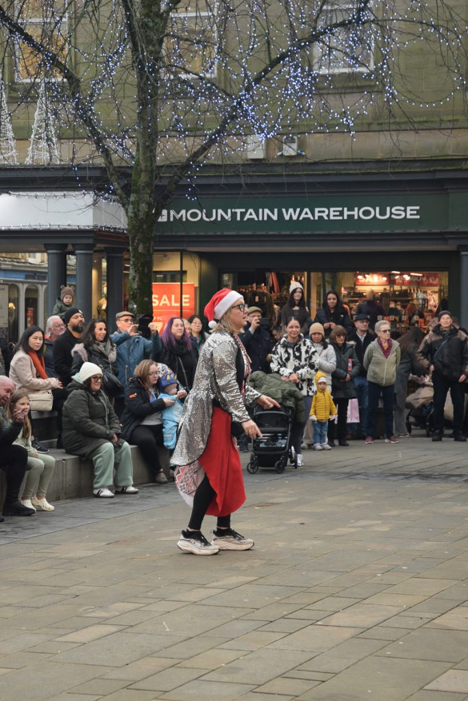 xmas busk 2025 03