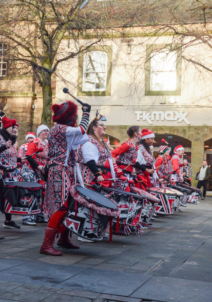 xmas busk 2025 07