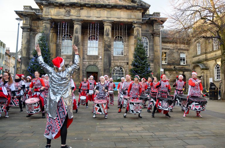 xmas busk 2025 13