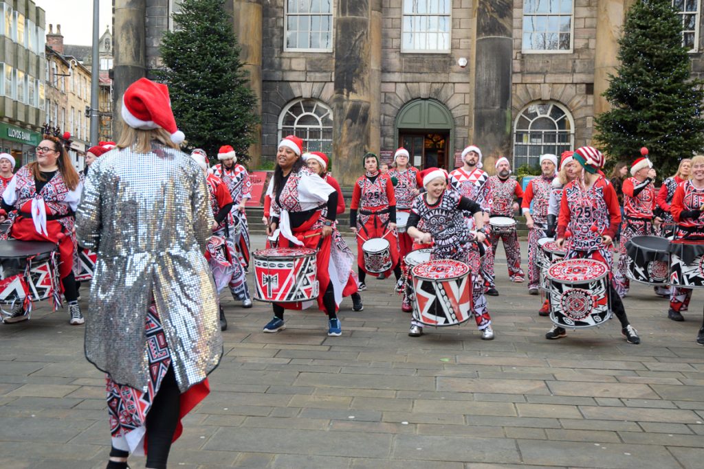 xmas busk 2025 14