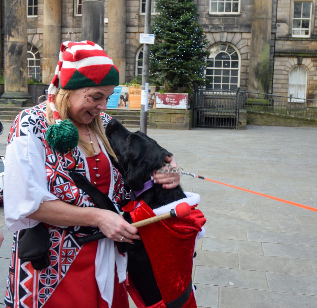xmas busk 2025 23