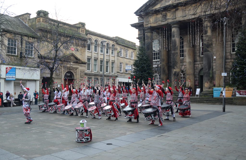 xmas busk 2025 35