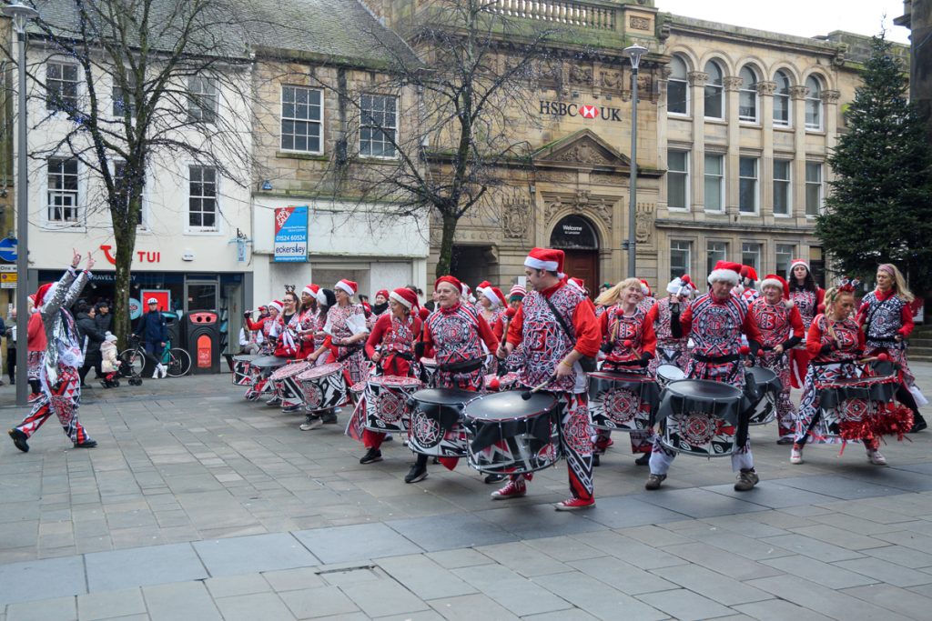 xmas busk 2025 36