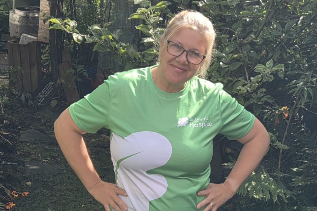 Joanne taking part in the St Jon's Hospice challenge